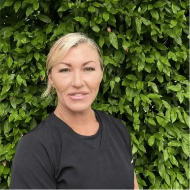 Louise De La Rosa (1)