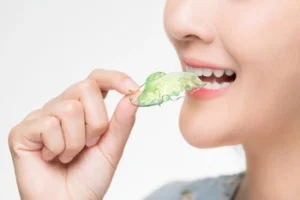 patient about to a dental retainer